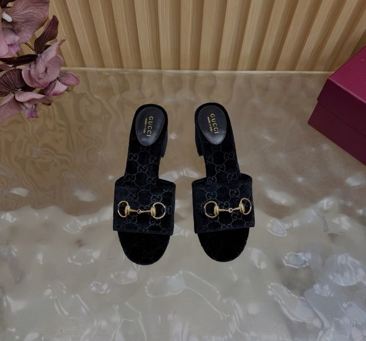Gucci półbuty damskie na obcasie eleganckie