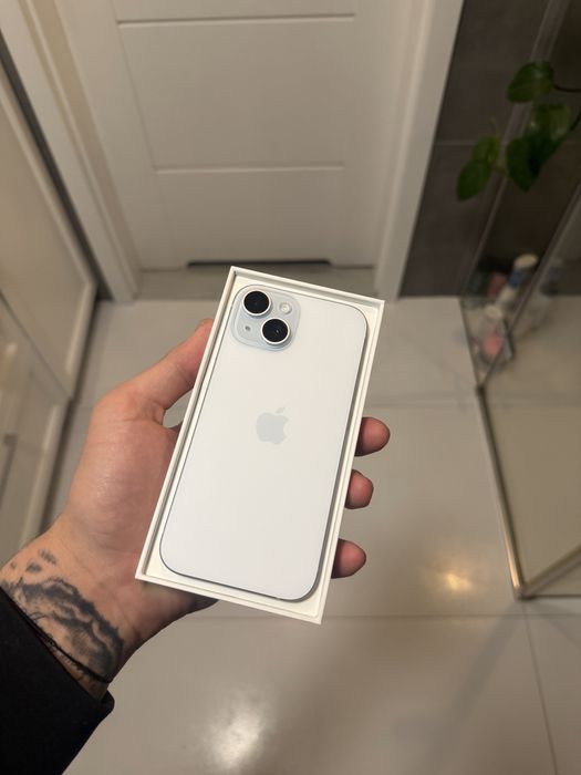 IPhone 15 128gb 87% !Bardzo zadbany! !Gwarancja rozruchowa! !Zestaw! !KOLOR!