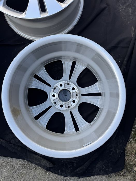 Felgi aluminiowe mercedes 17x7,5 ET52,5 5x112
