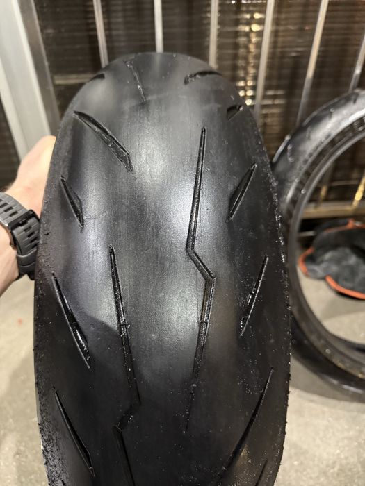 Резина мото 180/55/17 та 120/70/17