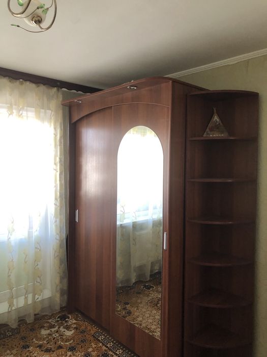 Продам 3 кімнатну квартиру Єськова