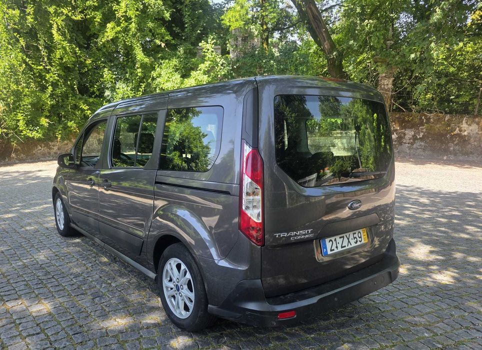 Ford Transit Connect 7 Lugares Credito até 120Meses