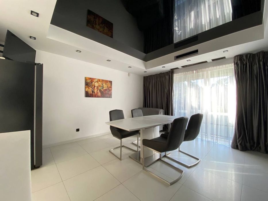 405 м2 під будь-який бізнес ШКОЛИ САДКИ КЛІНІКИ БАНКИ ЛІКАРНІ І ін