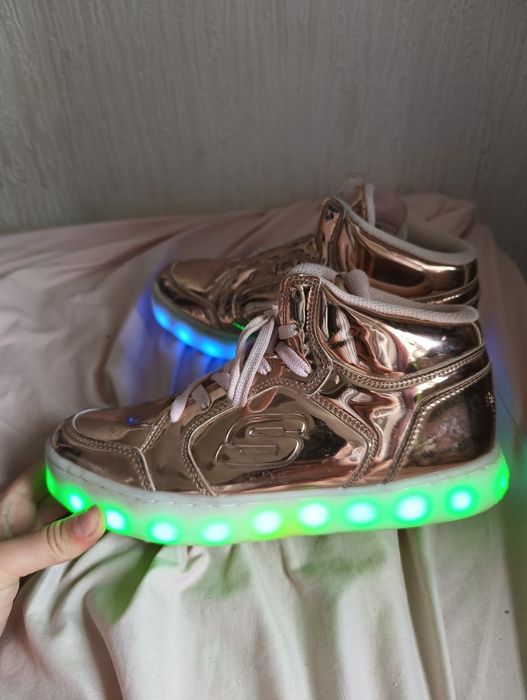 Świecące buty skechers 38 metaliczne złoto różowe hit