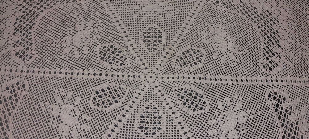 Toalha Redonda em Crochet