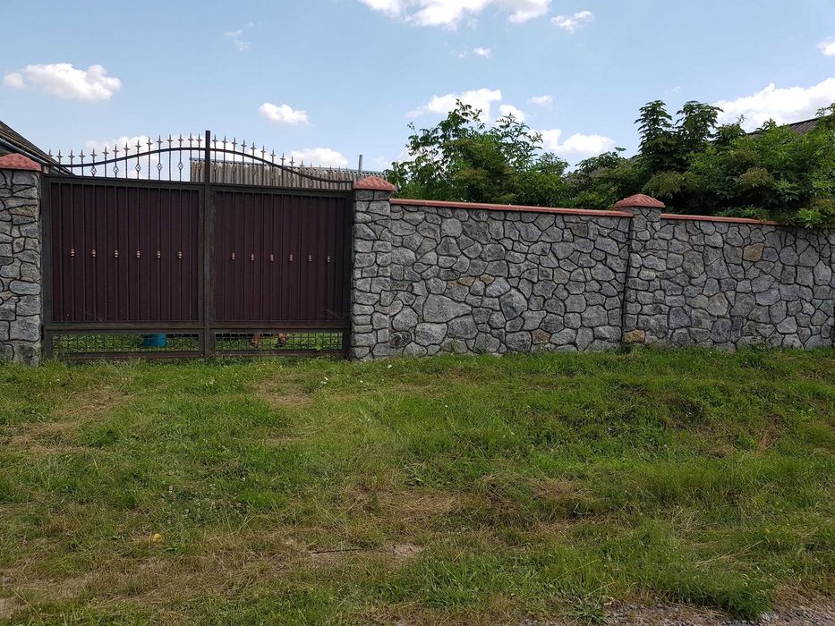 Будинок із земельною ділянкою в с. Олексіївка, Жмеринський район