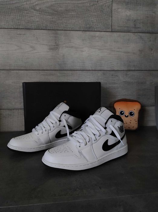 Nike Air Jordan 1 Mid 42,5, 43 44 44,5 45 45,5 Reverse Panda