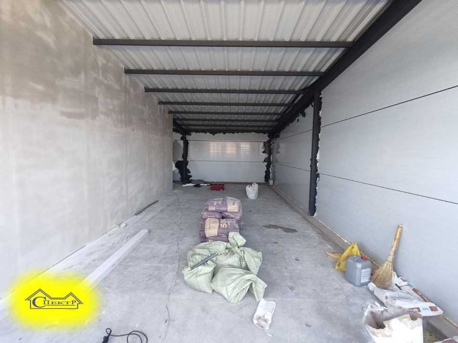 52кв.м біля АТБ Дишинського поруч поштомат алкомаг піцца