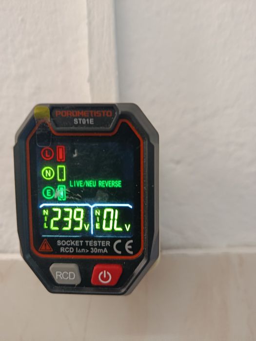 Instalacje Elektryczne-Gazowe-Wodne  Serwis  24 godziny