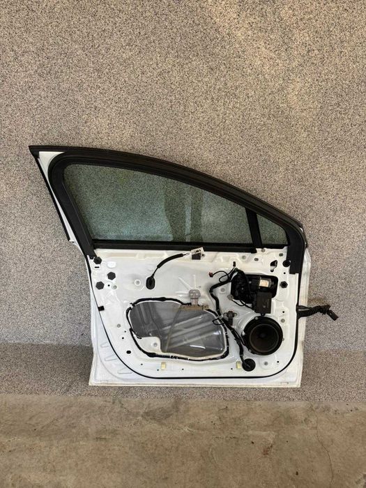 Drzwi lewy przód Ford Mondeo Mk5 FD