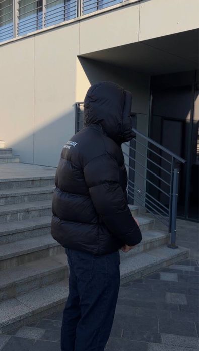 Пуховик Armani Exchange чорний