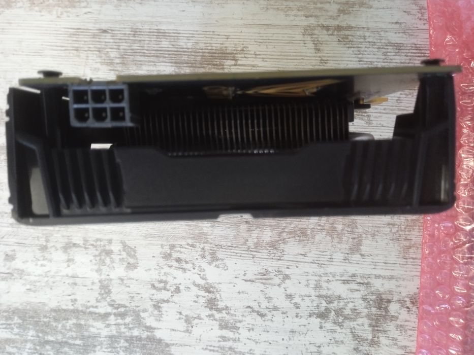 Видеокарта сапфира radeon RX 460 4GB