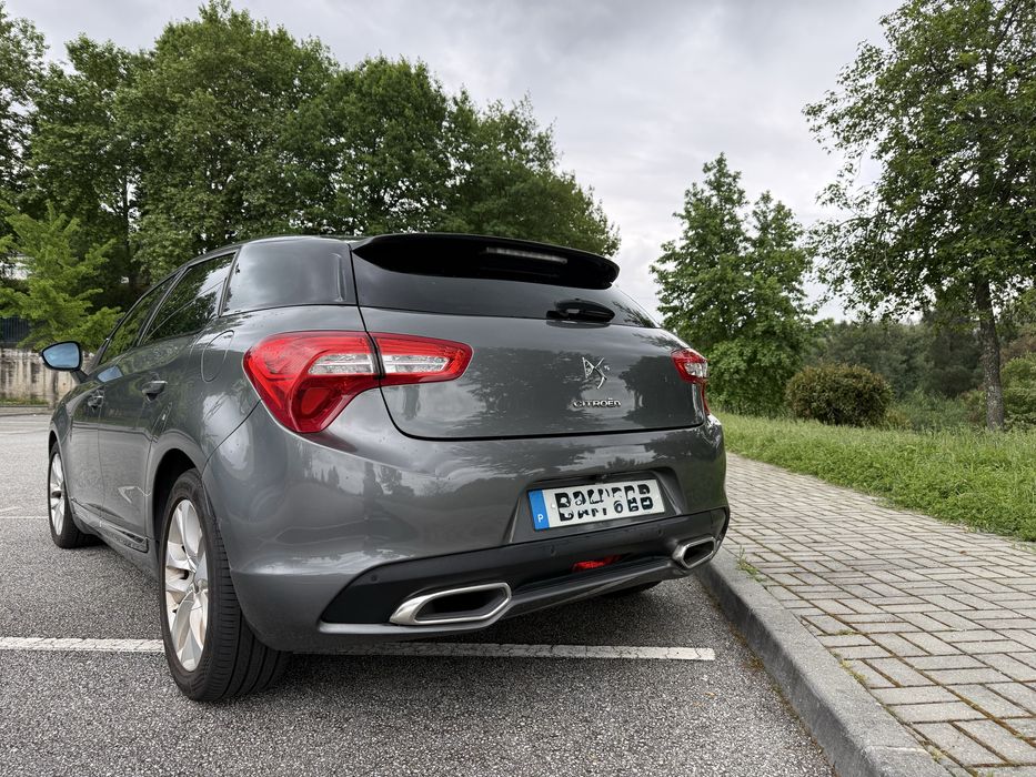 CITROËN DS5 1.6 e-HDi 115 EGS6 SoChic