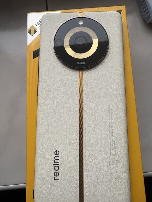 Smartfon Realme 11 pro + 5g