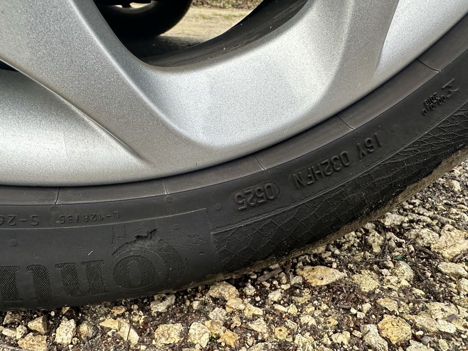 Свіжопригнаний фокус 2010 1.6 mpi