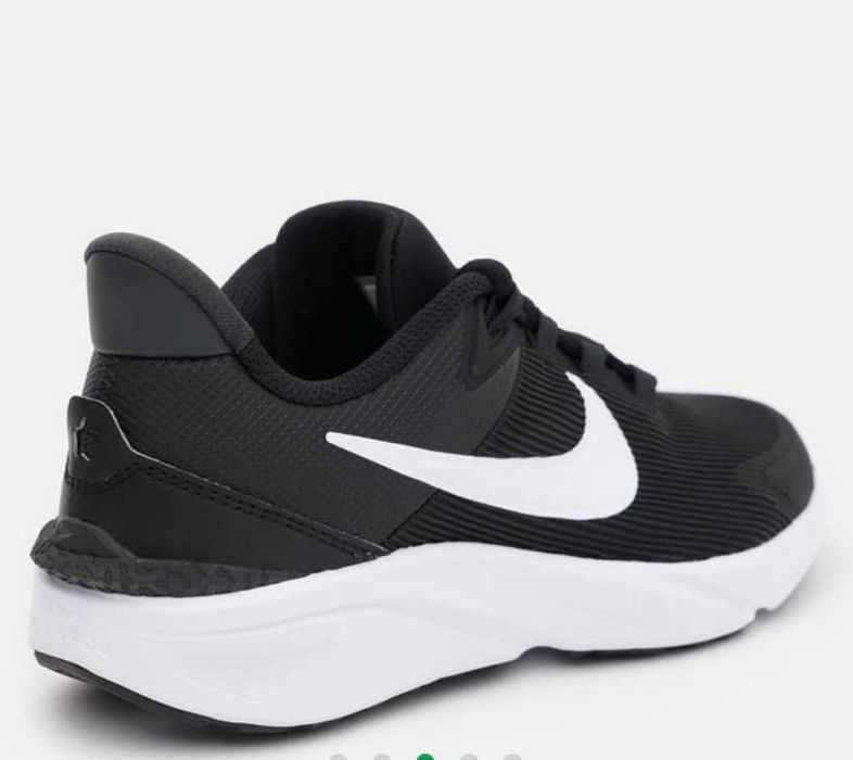 Кросівки Nike Star оригінал комфортні легенькі р.30,5, 20,5см в ідеалі