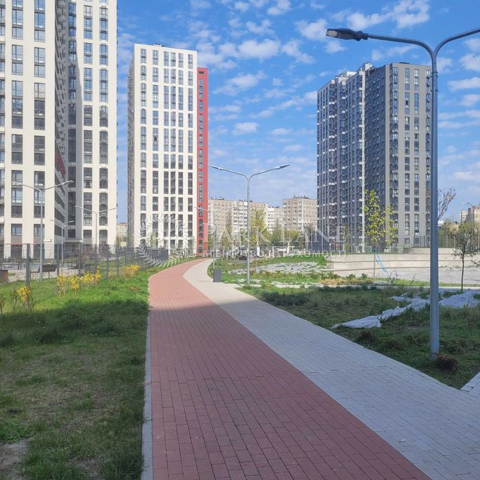 Продаж 3-кімнатної квартири, Олеся Олександра 5а, Варшавський-2