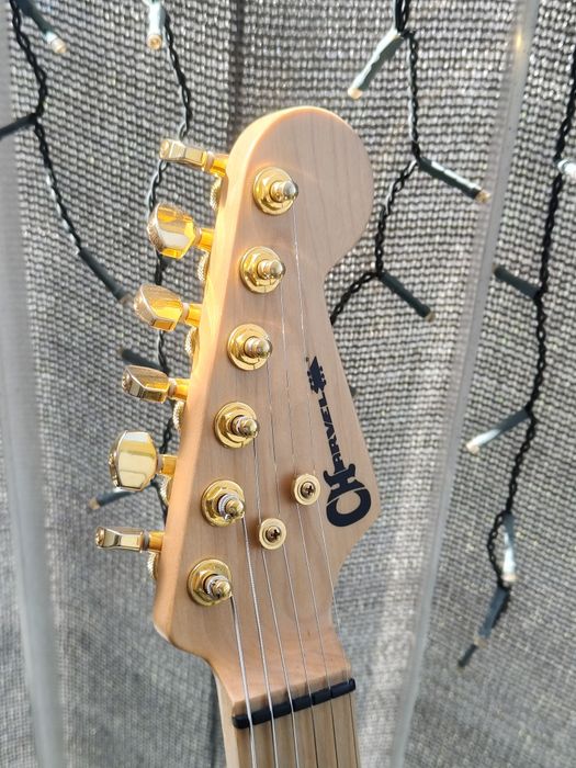 Gitara elektryczna Charvel Pro-Mod San Dimas HH HT MN Gold
