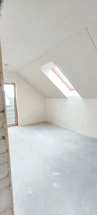 Adaptacja poddasza ,malowanie, szpachlowanie, remonty