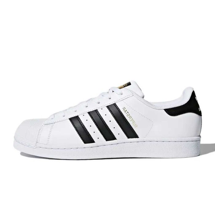 Adidas Superstar 44,5 розмір (Оригінал, нові, в коробці)