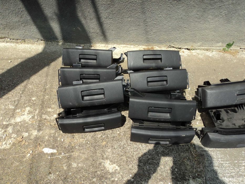 VW  Шкода  Сеат  Ауді  шухлядки  ,  мікроліфт  на   сидіння Запчастини