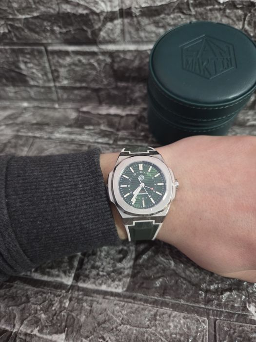 Чоловічий механічний годинник San Martin SN0075-GC