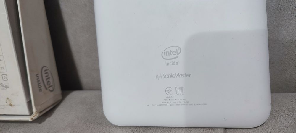 Планшет Asus Fonepad 7