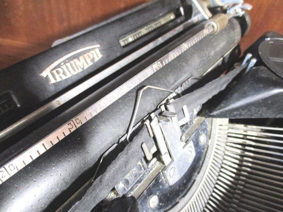 Maquina de escrever Triumph