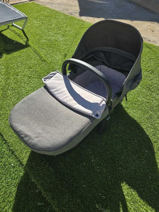 Alcofa Cybex Priam - Como nova - Pouco uso
