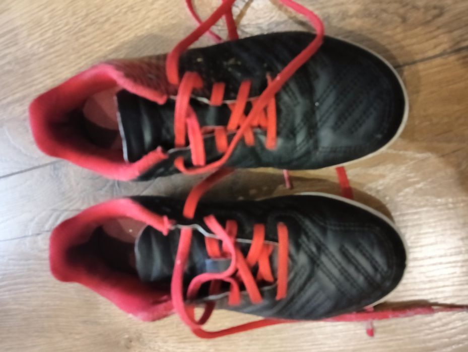 Korki chłopięce kipsta