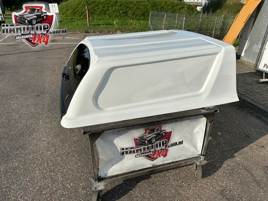 Zabudowa Toyota Hilux+ HARDTOP na pakę 2016+ NOWA
