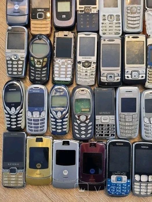 Збираю кнопочні телефони для ЗСУ