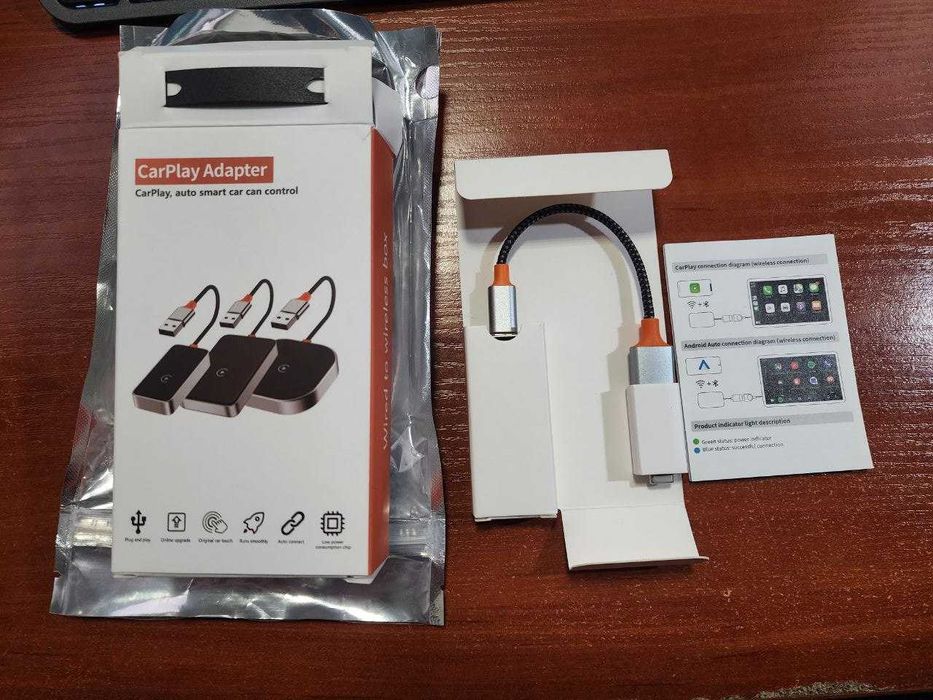 Продам Boomer:Бездротовий Адаптер для Apple CarPlay та Android Auto