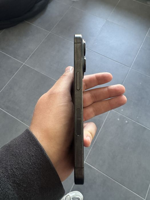 iPhone 15 Pro neverlock