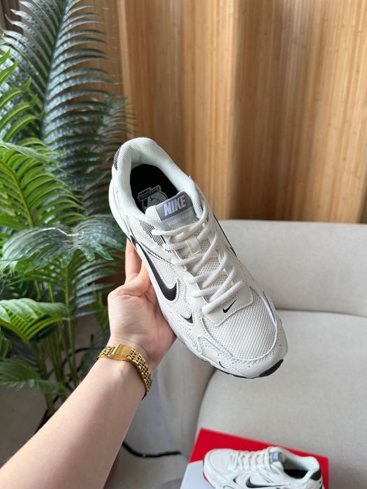 ТОП ПРОДАЖ! Nike Air Zoom Vomero 20 White/Black 36 37 38 39 40 найк аір зум вомеро білі чорні