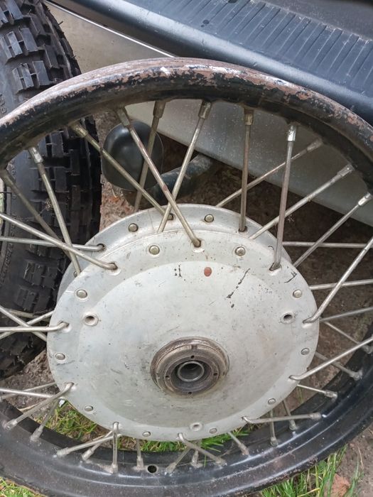 Продам колесо днепр