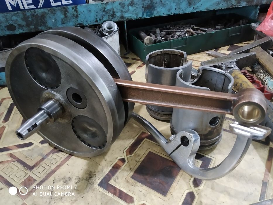 Колінвал до іж планети.