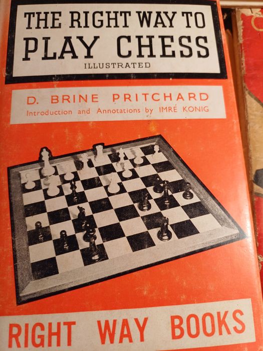 Livros e revistas de xadrez