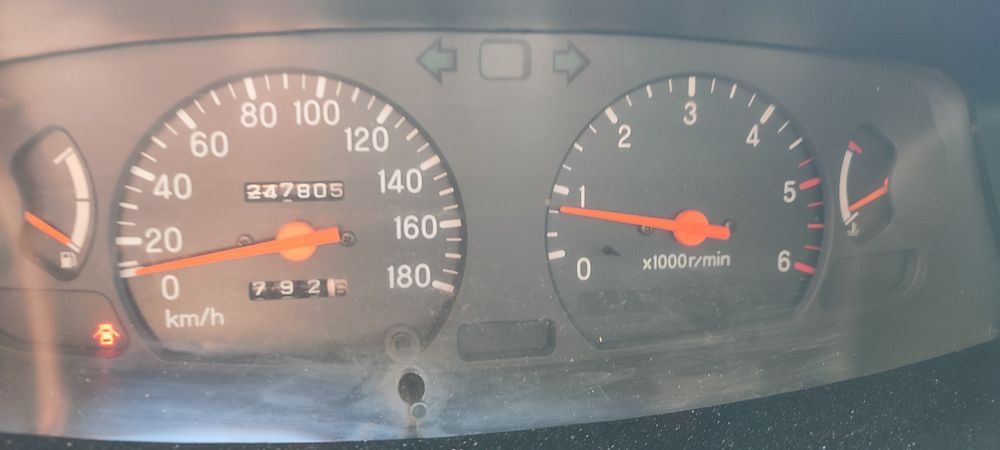 Mitsubishi   L200