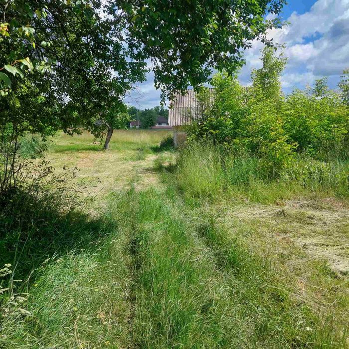 Ділянка під забудову в Перлявці. Сторона річки. Вигляд на ліс