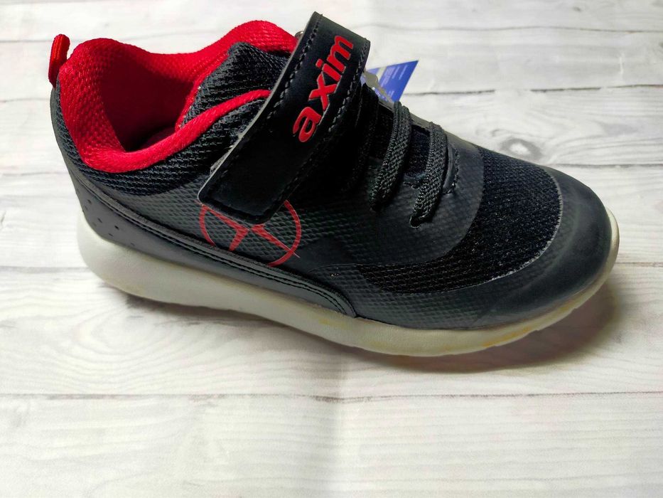 Adidasy chłopięce25,26,