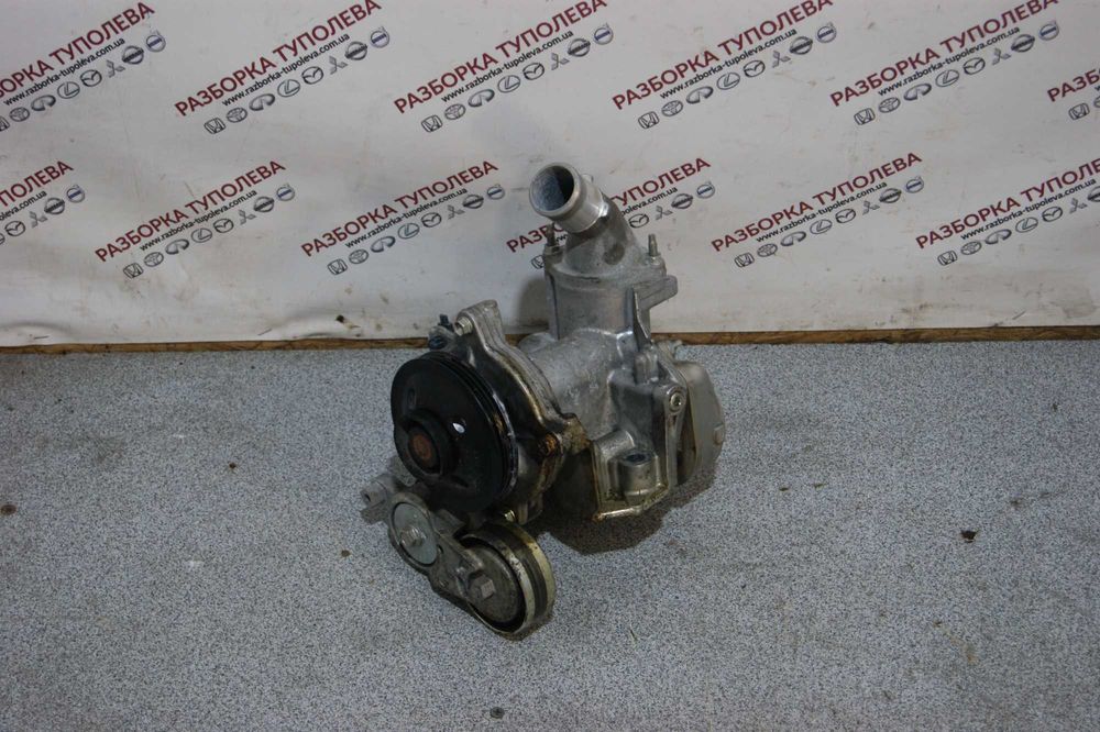 Водяной насос Toyota RAV4 2016-2018