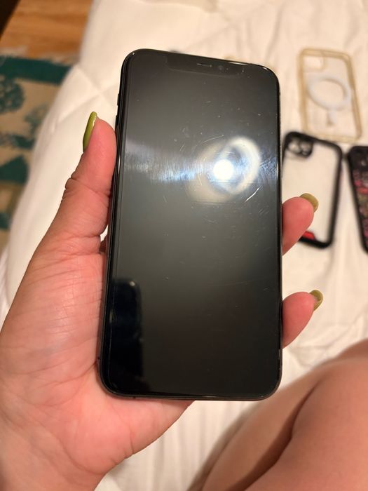 iPhone 11 Pro + iPad 4