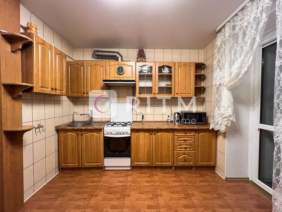 Продаж 2-к. квартири по вул. Гулака-Артемовського