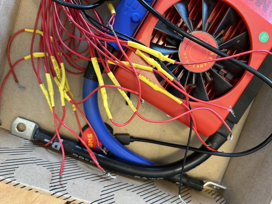 BMS плата DaLy Lifepo4 48V 16S 250A + Bluetooth + активний балансир 1А