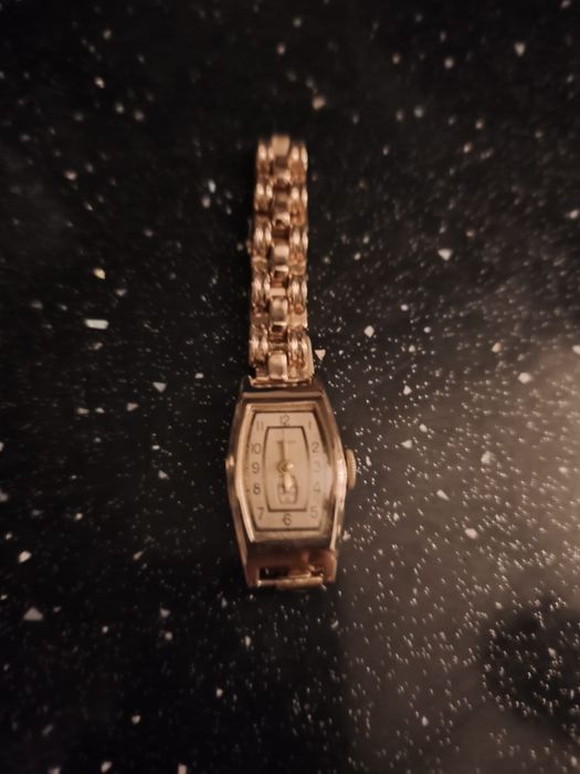 Złoty zegarek Gwiazda