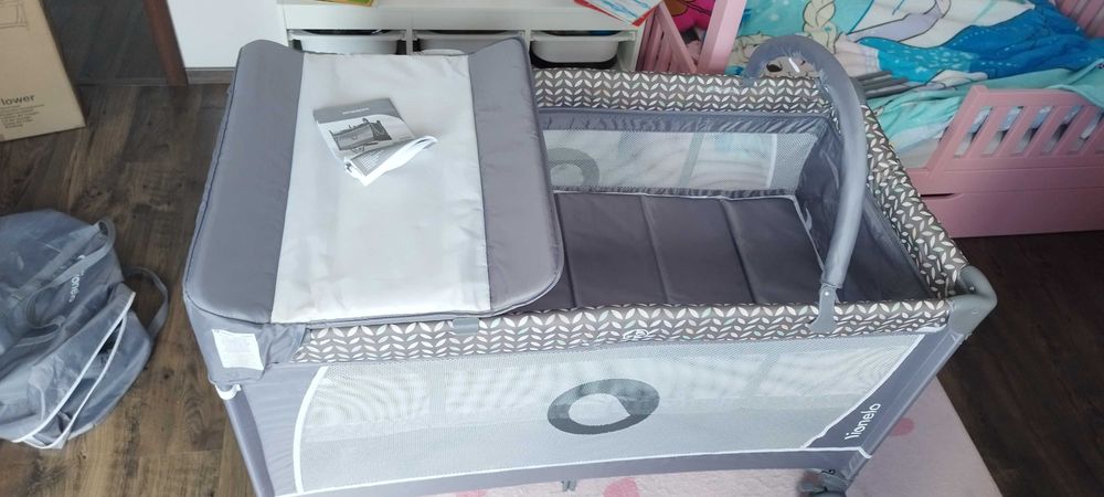 Łóżeczko turystyczne Lionelo Flower Grey Scandi