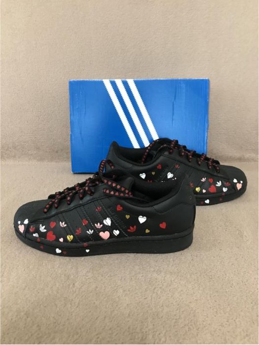 Кросівки Adidas Superstar 37 розмір