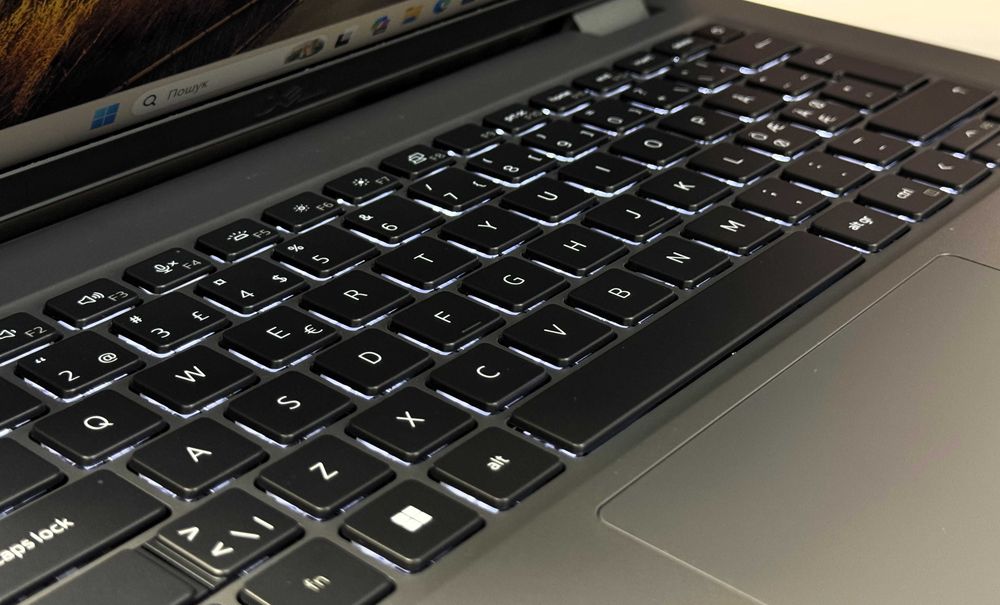 Ноутбук Dell Latitude 3440·i3-1215U/6 ядер·8GB+SSD 256·14"Full HD·2023 рік·Гарантія 9міс·Легкий,компактний·для навчання,роботи