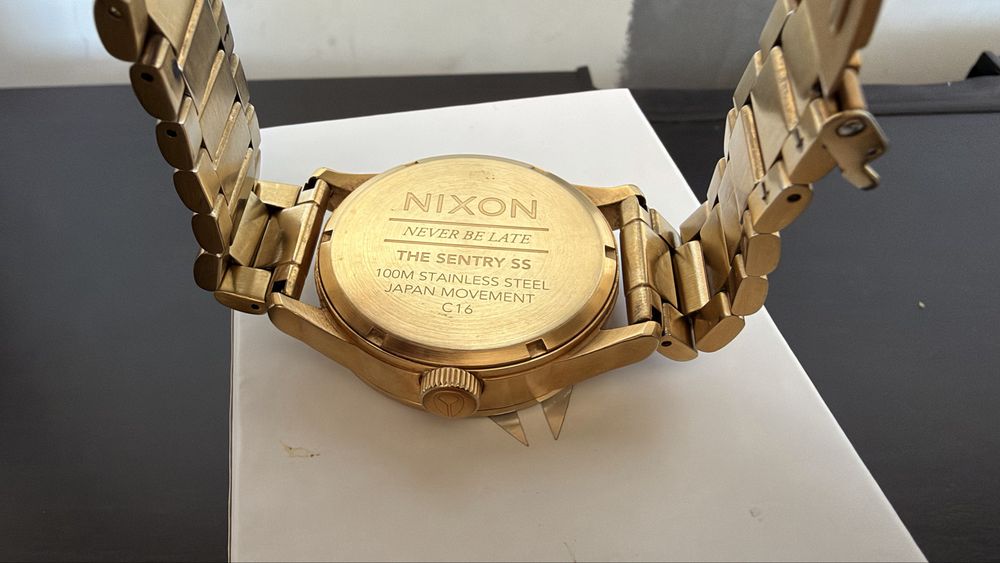 Zegarek meski Nixon Sentry SS All Gold/black